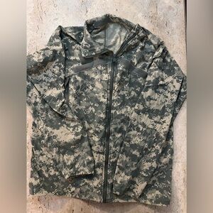 Gen 3 Official Army Issue Wind, Cold Weather Jacket Size Small